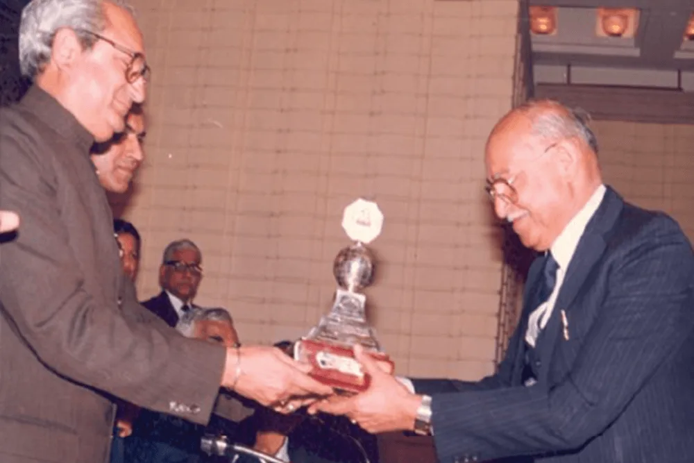Mr. O.P. Raheja, founder of OVN Engineers, receiving an award — 1949